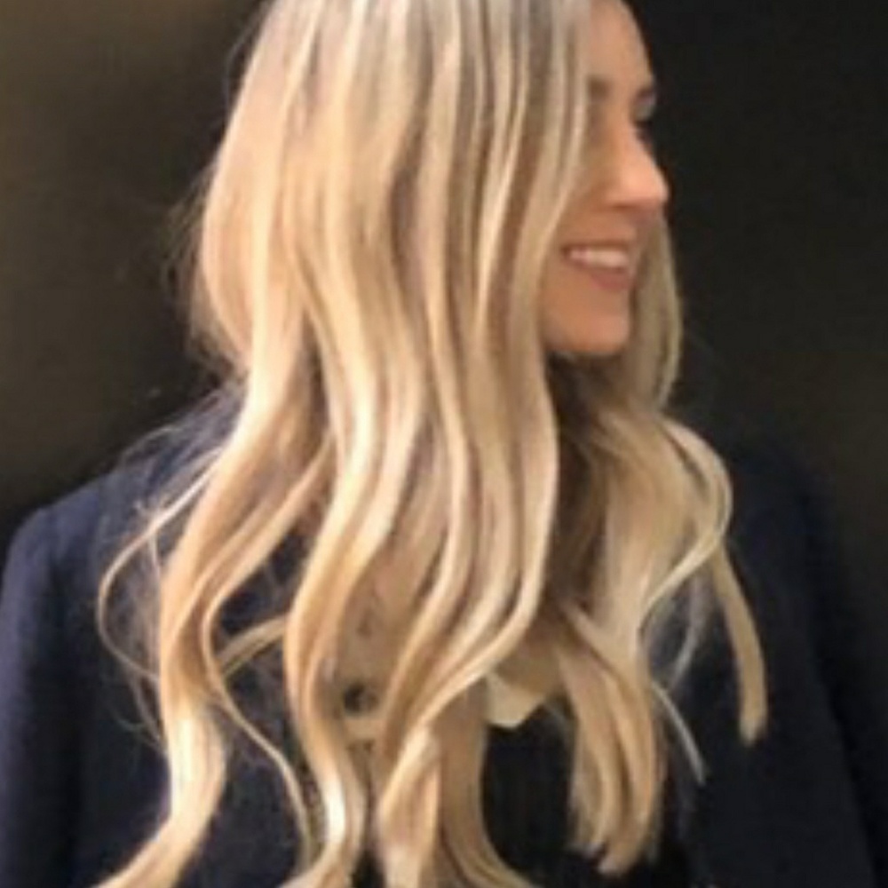 Meet Diana, selling (mostly) womens clothing!